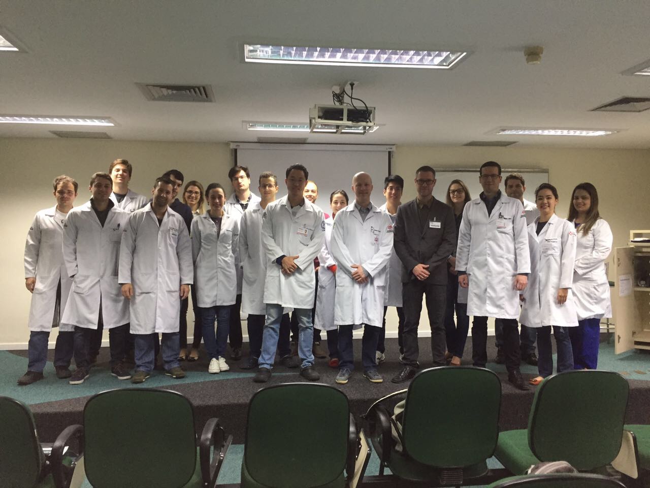 Palestra para Grupo de Joelho  Hospital Universitário Cajuru